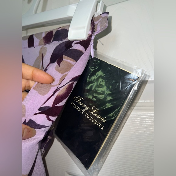 💜 NWT! 100% SILK Purple Leaves Skirt - Picture 3 of 4